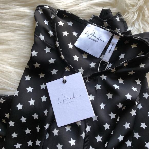 L’academie the low knot blouse In star print new size small - Picture 2 of 2